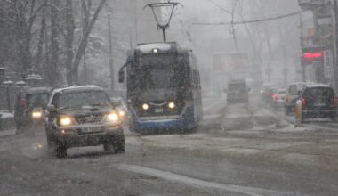 Pogoda ściąga zimowy front. Śnieg, mróz i zamiecie śnieżne w wielu regionach