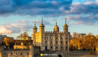 Atak na gablotę z klejnotami koronnymi. Tower of London zamknięta