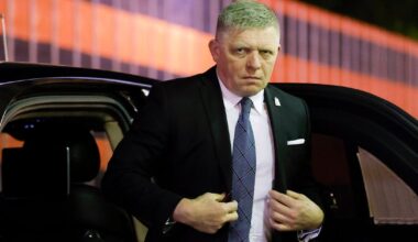 Ostre słowa premiera Słowacji w kierunku UE. "Jeśli ma zginąć, niech ginie" - Onet