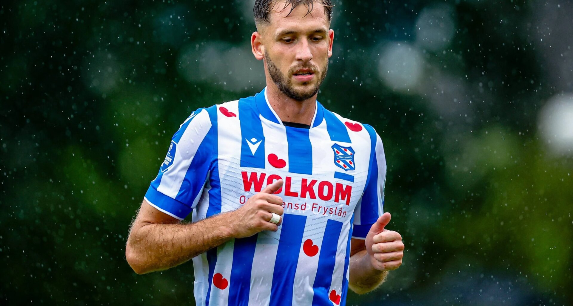 Piłkarz o zerwanej zgodzie kibiców GKS-u Katowice i Górnika: "Banda dilerów"