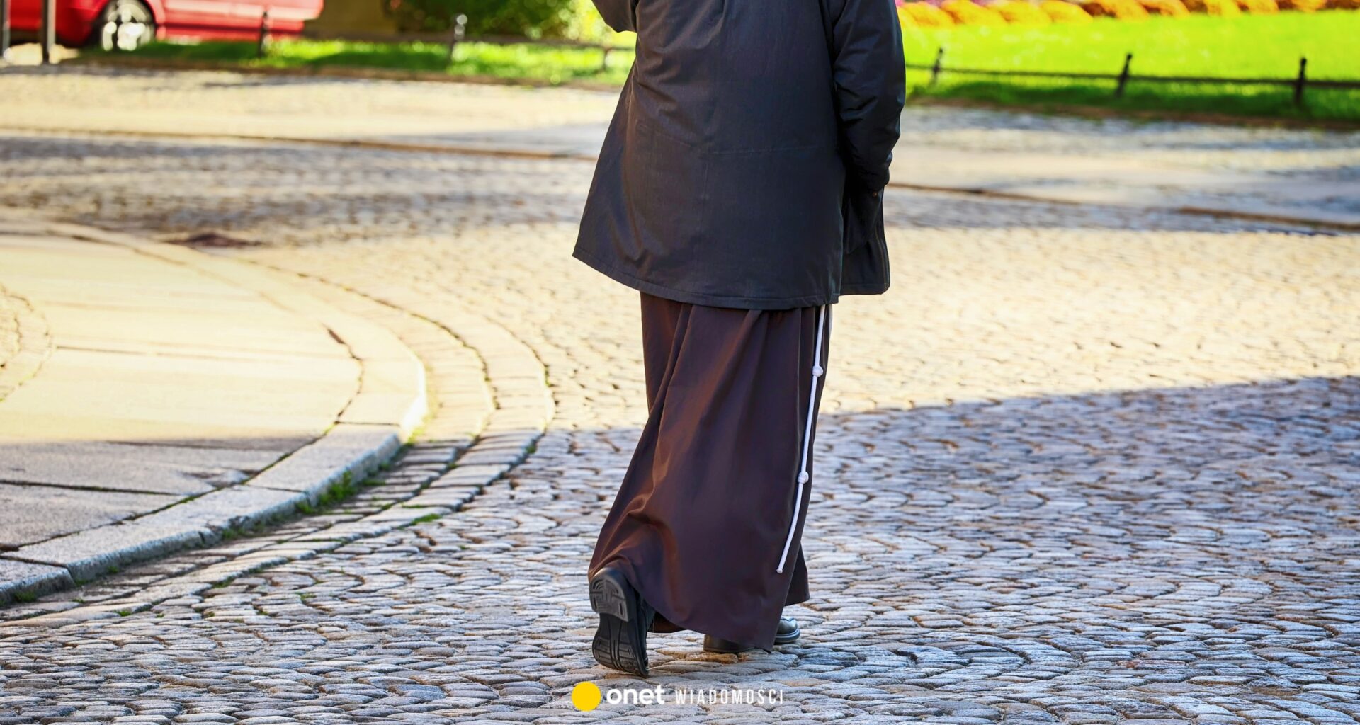 Wstrząsające kulisy egzorcyzmów. "Zły ją zrzucił i wykończył" [FRAGMENT KSIĄŻKI]