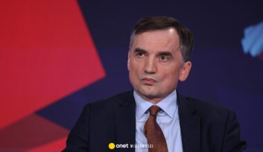 Zbigniew Ziobro opuścił Węgry. Zabrał głos z Brukseli