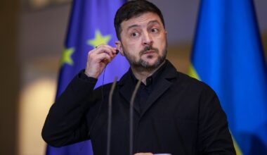 Zamieszanie przed wizytą Wołodymyra Zełenskiego w Polsce. "Żaden przedstawiciel rządu nie jest zaproszony" - Onet