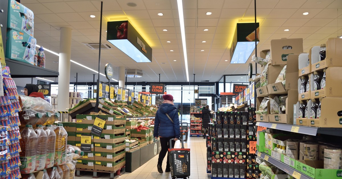 Niedziela handlowa 07.12.2025. Wszystkie sklepy otwarte 7 grudnia. Czy jutro jest niedziela handlowa?