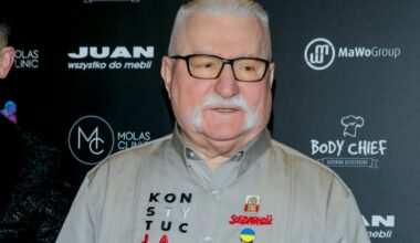 Lech Wałęsa ujawnił treść maila. Oszuści zaproponowali mu 2 mln dol.