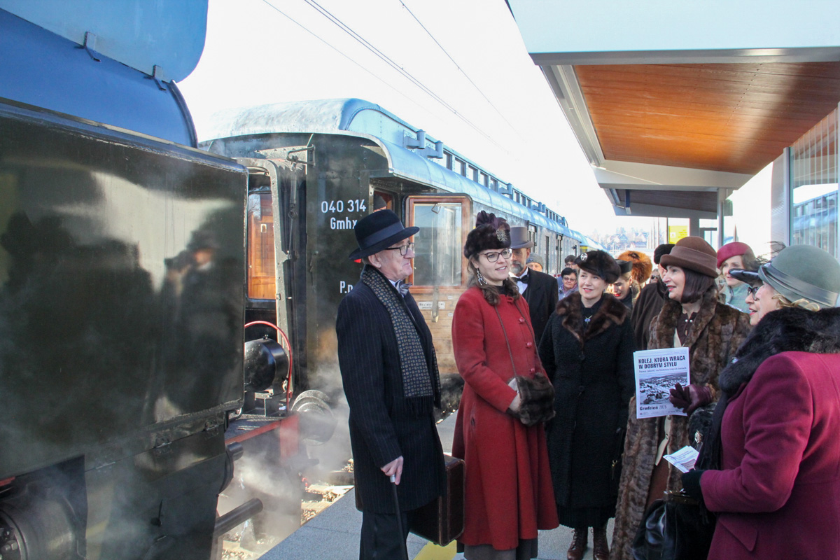 Dziś pierwszy pociąg przejechał do stacji Rabka-Zaryte. Od niedzieli ruszają regularne połączenia (zdjęcia, film)