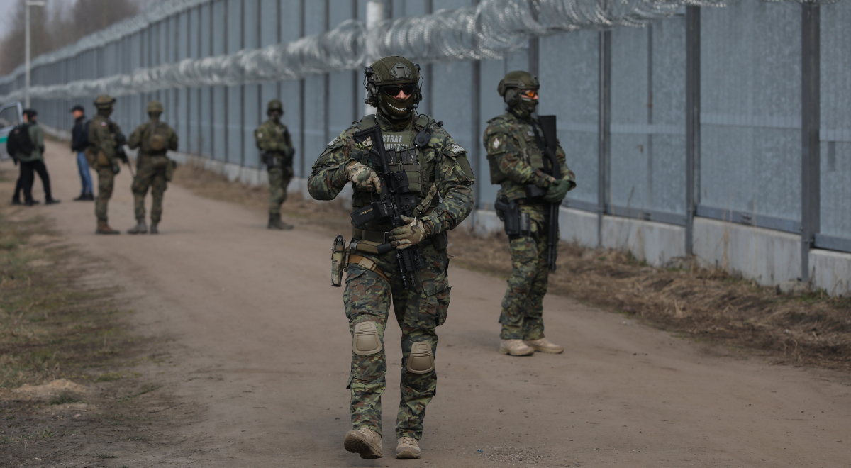 Historyczny zwrot. Polska zaminuje wschodnią granicę - Polska