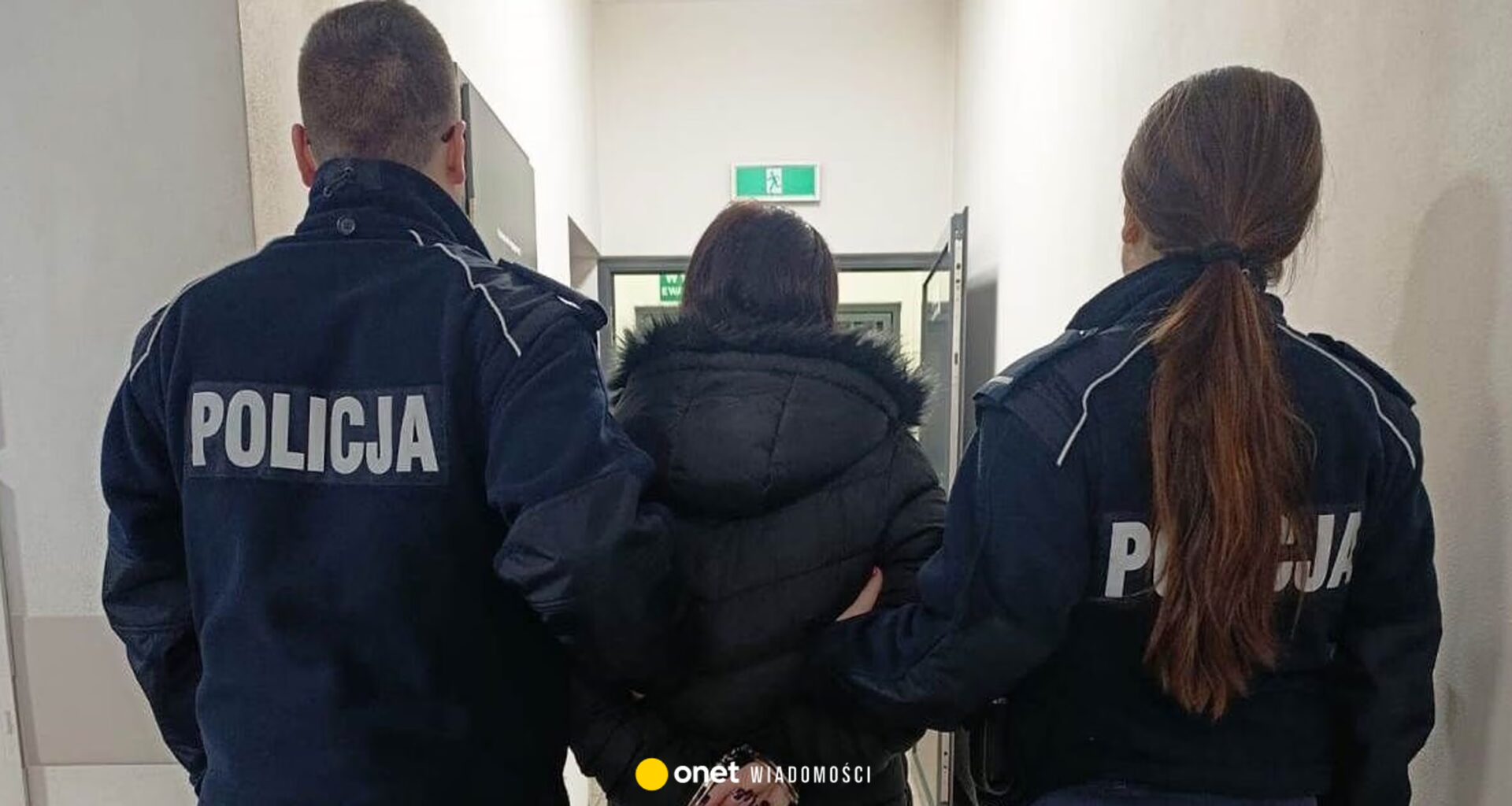 Zwrócił uwagę na podejrzany samochód. W środku pijana matka i jej syn