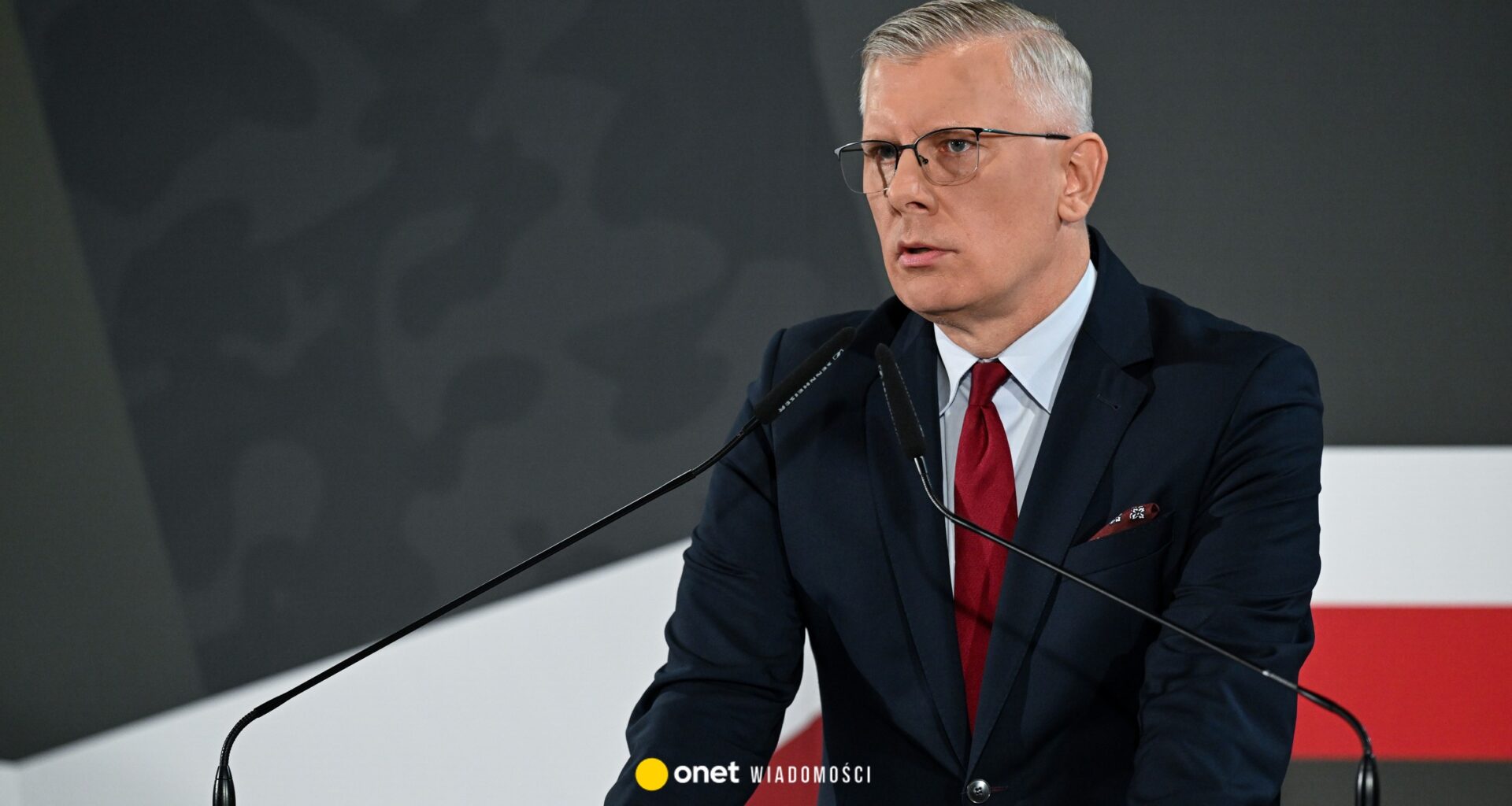 Sławomir Cenckiewicz o przywróceniu poboru do wojska. "Jest do tego okazja"