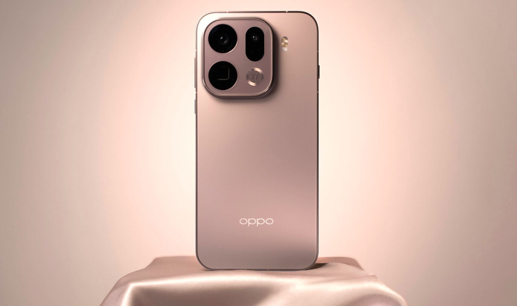 Oppo Find X9 Pro - test smartfona. Bateria z kryptonitu i genialny aparat. Telefon roku 2025?