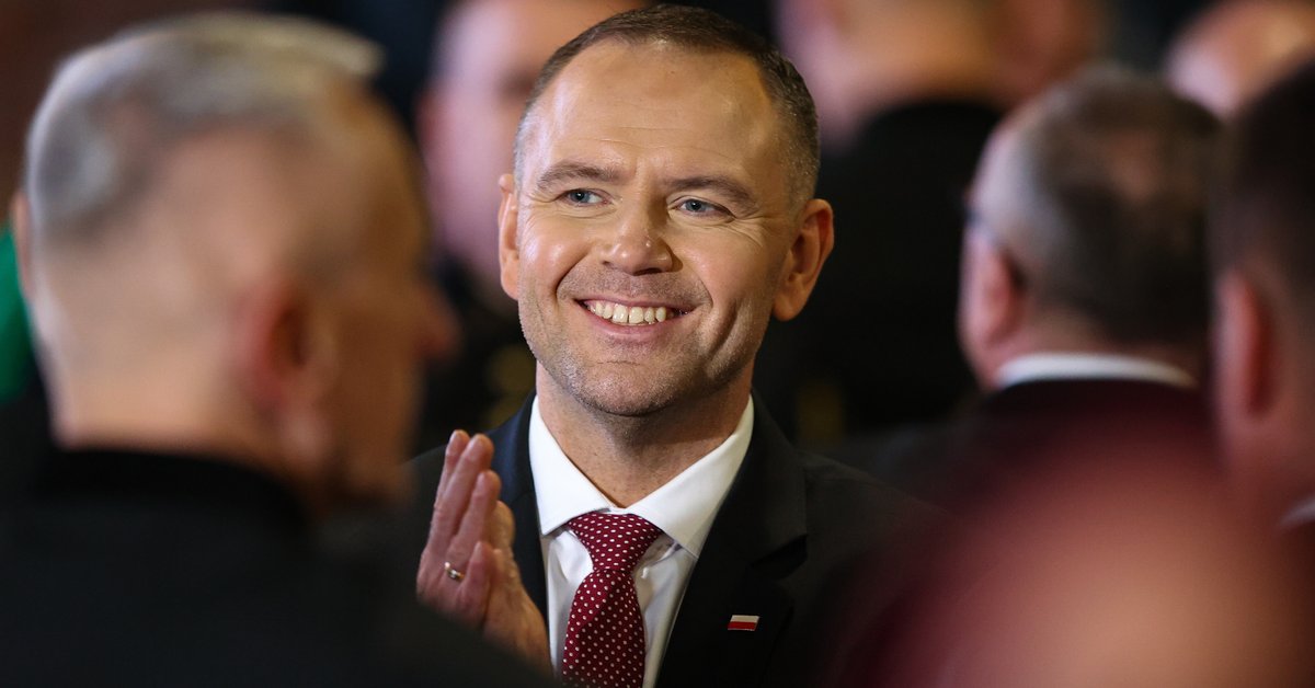 Wyjątkowe spotkanie Karola Nawrockiego. Przyznał odznaczenia - Onet