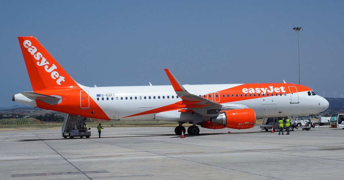 Zwłoki 89-latki na pokładzie samolotu. Rodzina powiedziała obsłudze, że śpi - Onet