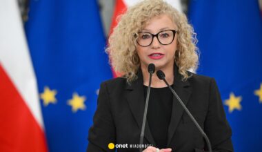 Rząd przyjął projekt ustawy o statusie osoby najbliższej. "To historyczny moment"