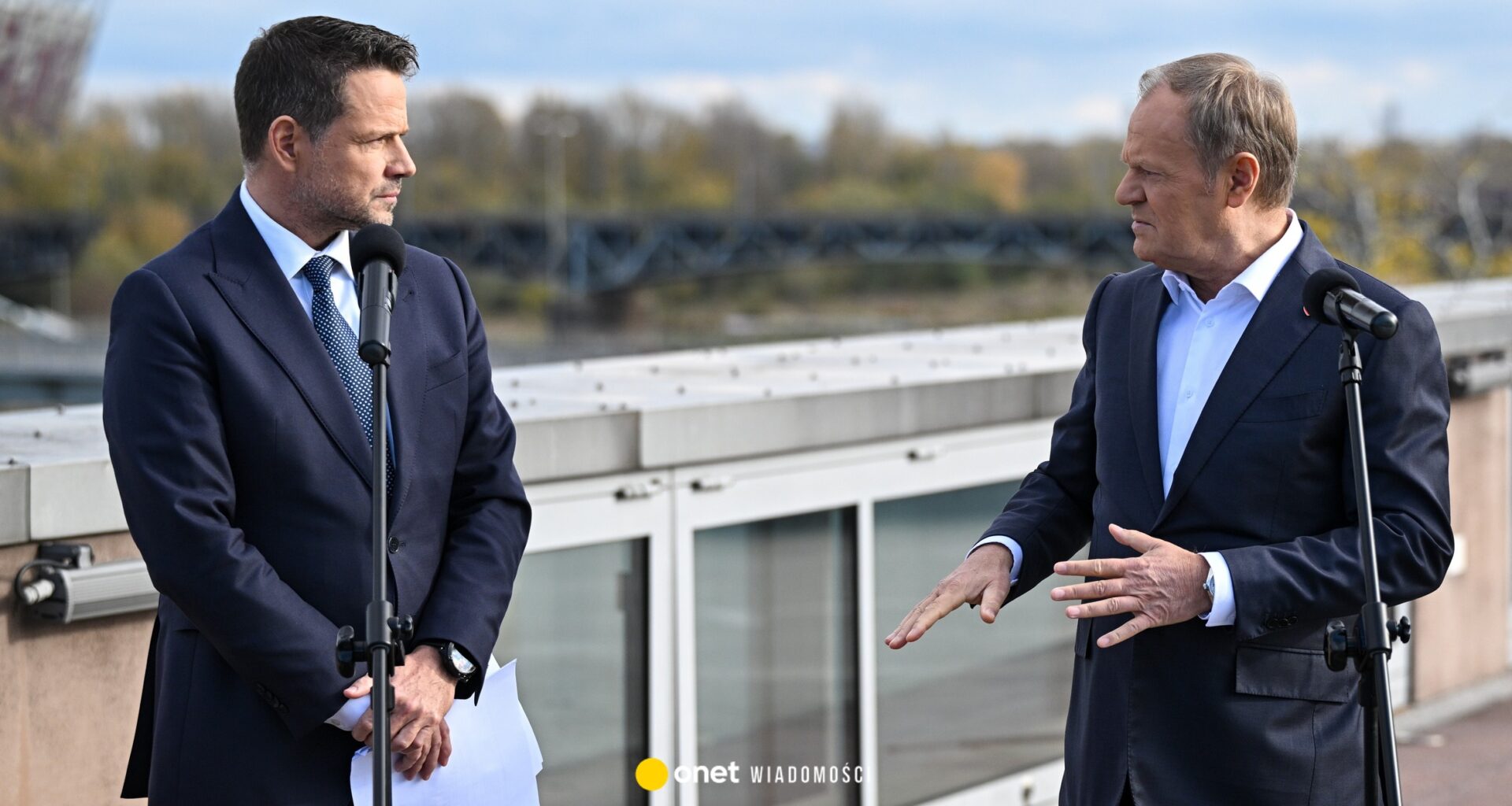 "Przegrasz polityczne życie". Co usłyszał Tusk po porażce Trzaskowskiego [FRAGMENT KSIĄŻKI]