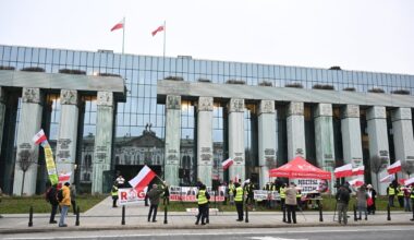 Gorąco w Sądzie Najwyższym. Przyjęto kontrowersyjną uchwałę - Onet