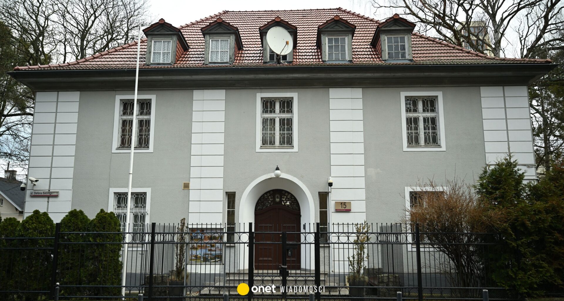 Polska usiłuje przejąć budynek po rosyjskim konsulacie. "Nikt nie otworzył drzwi"