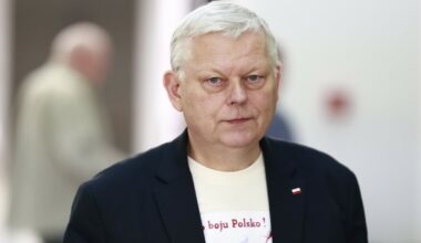 Bulwersujące zachowanie Marka Suskiego. "Z debilami pracować nie można"