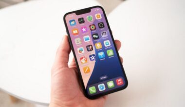 Apple gotowy na kryzys. Cennik iPhone'a ucieszy