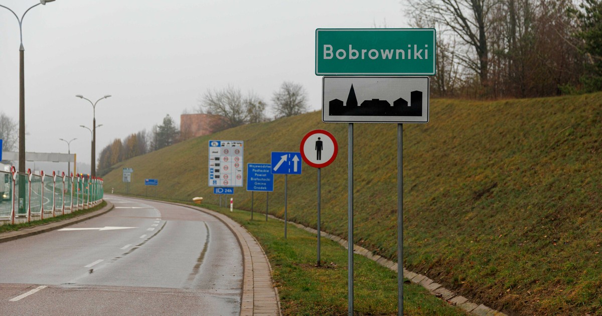 Donald Tusk z wizytą na granicy. Premier dziękuje służbom za poświęcenie