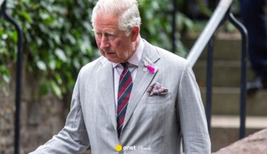 Karol III przygotowuje się do swoich "ostatnich" świąt. Ma specjalne życzenie