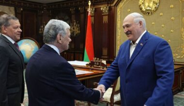 Wysłannik USA John Cole i Aleksander Łukaszenko. Mińsk, 11 września 2025 r.