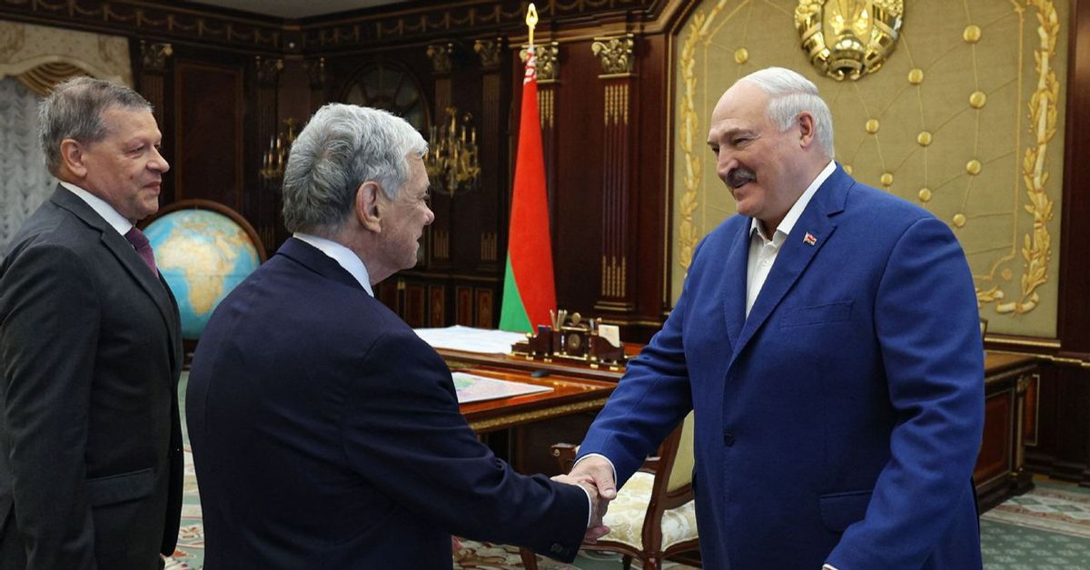 Wysłannik USA John Cole i Aleksander Łukaszenko. Mińsk, 11 września 2025 r.