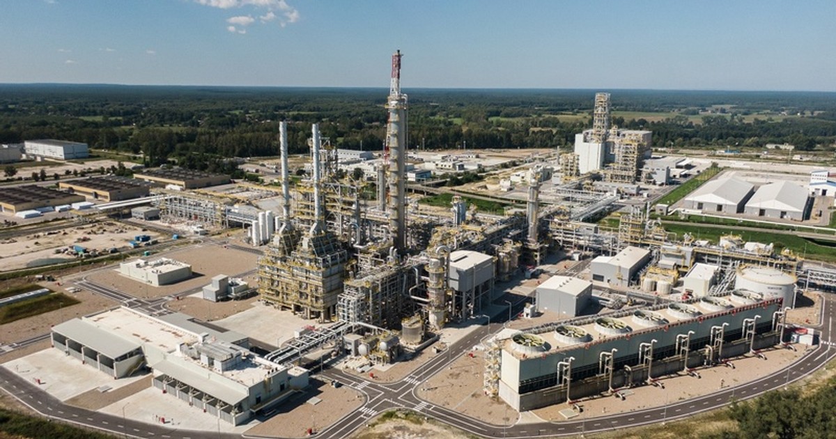 Polimery Police pod lupą prokuratury. Hyundai żąda miliardów od Grupy Azoty