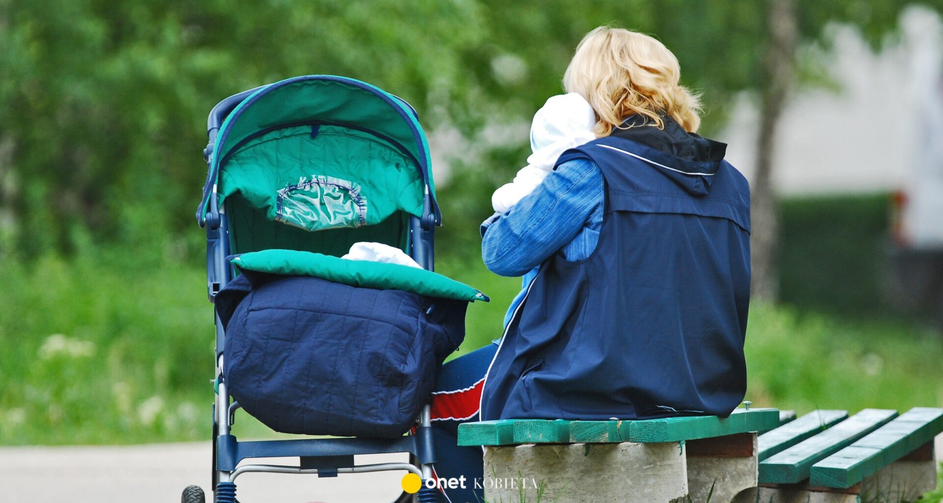 ZUS żąda zwrotu świadczeń od matek. Kwoty sięgają kilkuset tysięcy