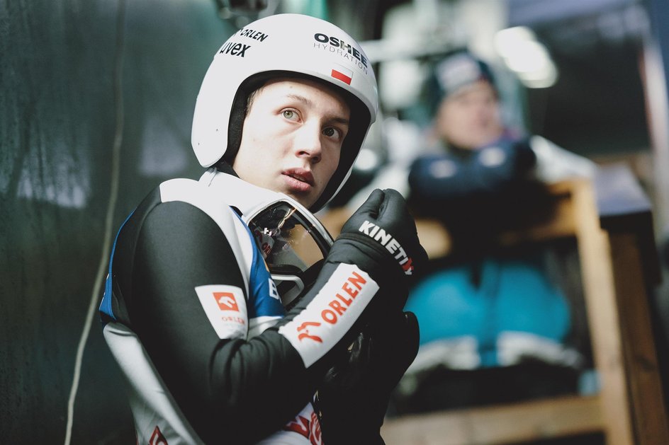 Kacper Tomasiak podczas zawodów Pucharu Świata w Kuusamo/Ruce