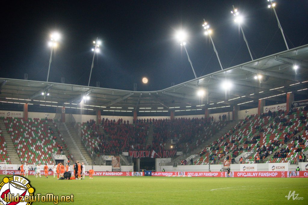 Ponad pięciuset widzewiaków w Lubinie - WidzewToMy