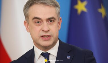 Syreny zawyły, alarm szybko odwołano. Wicepremier reaguje