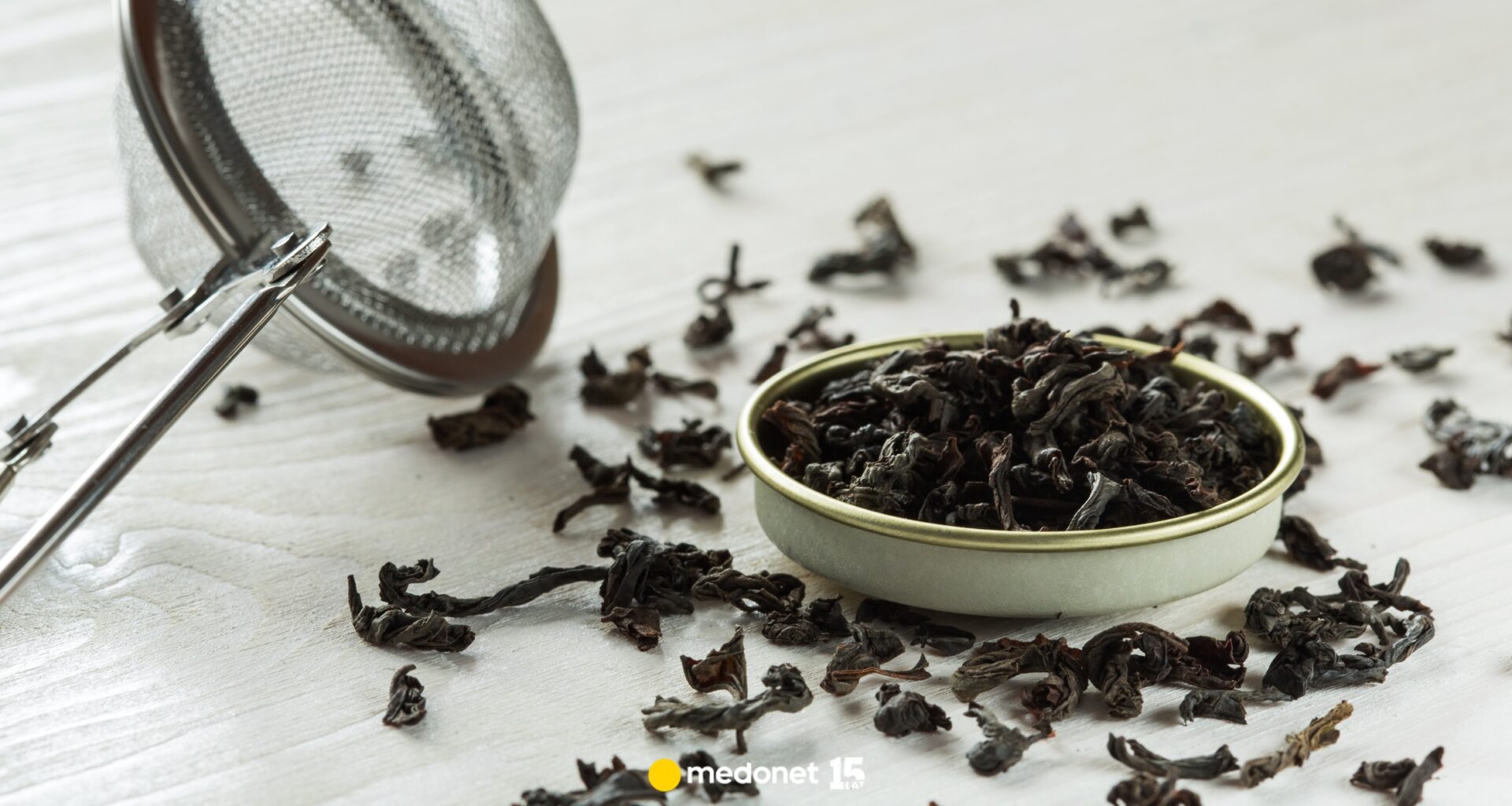 popularna czarna herbata wycofywana. Wykryto w niej pestycydy