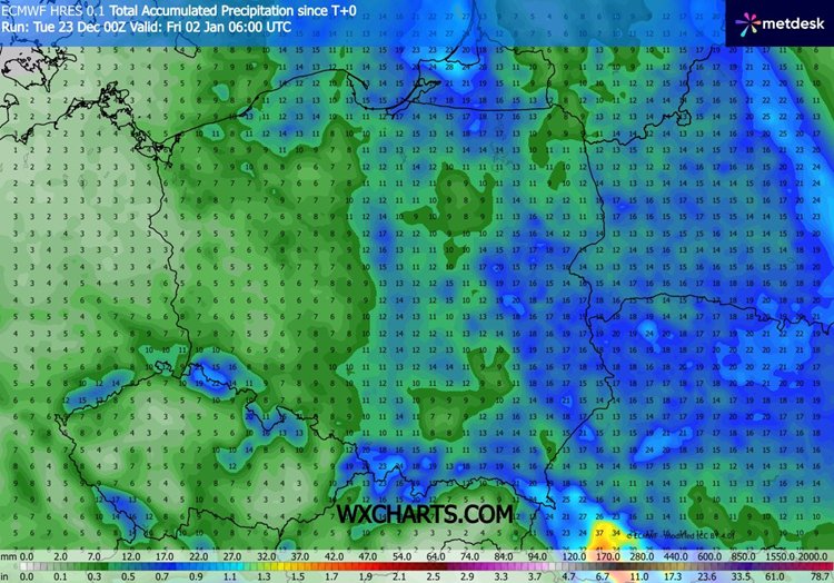 Prognozowana suma opadów w Polsce do 2 stycznia