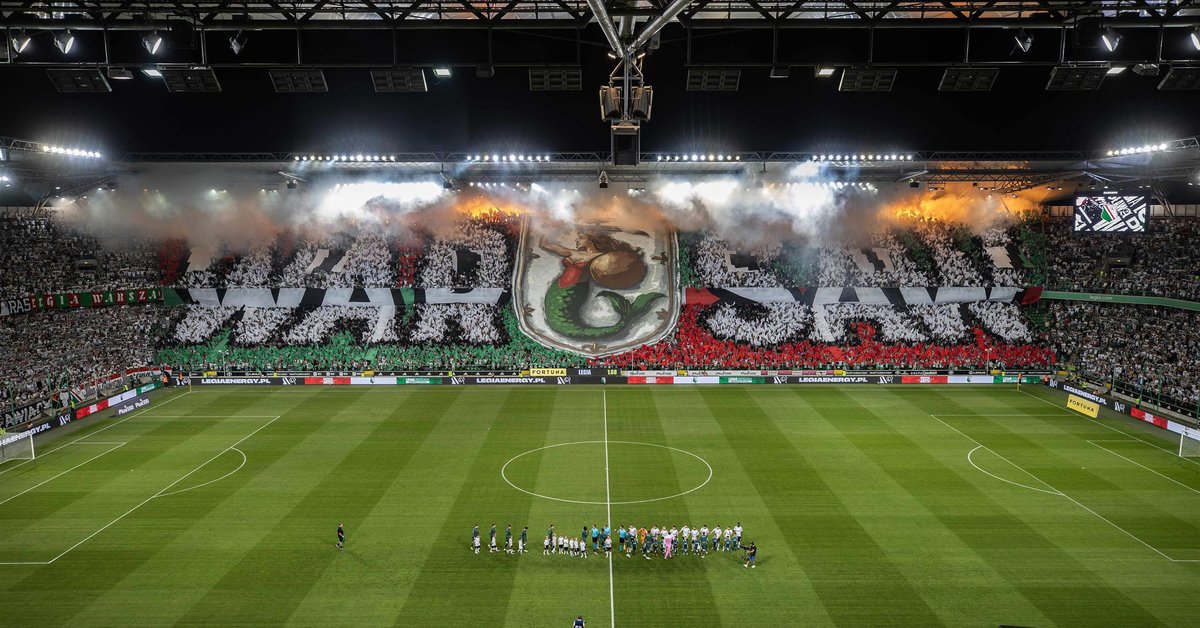 To przez nich Robert Lewandowski rozważa sensacyjny transfer. Dwa nazwiska