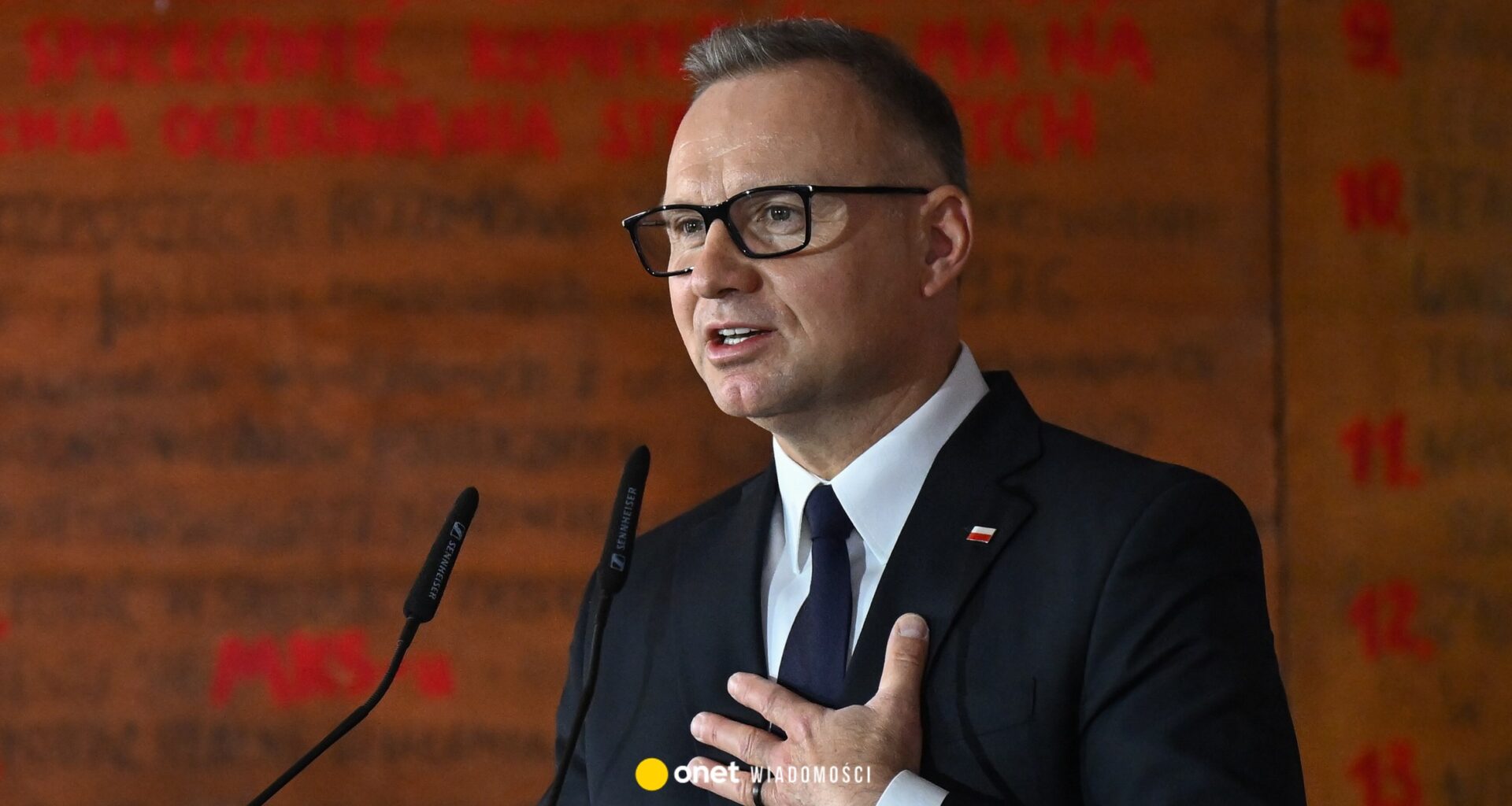Niemal 2 mln euro kary dla Zen.com. Do rady firmy dołączył Andrzej Duda