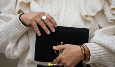 Paznokcie na święta w 2025 r. Najmodniejsze kolory i trendy w manicure