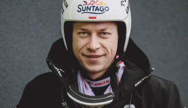 Ortner i J. Kobayashi górą na treningu, Zniszczoł w czołówce