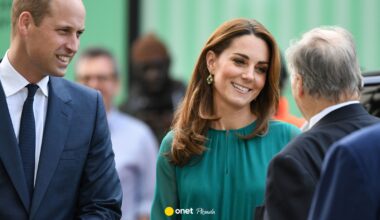 Kate i William zapozowali z dziećmi. Wszyscy patrzą na Louisa