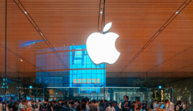 Myślisz, że Apple zaspało ze swoim AI? A może to przemyślana strategia?