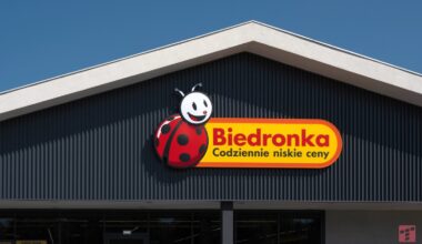 Biedronka rozbija bank. Daje dwa w cenie jednego