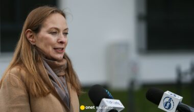 "Partia zombie". Polska 2050 walczy o przetrwanie