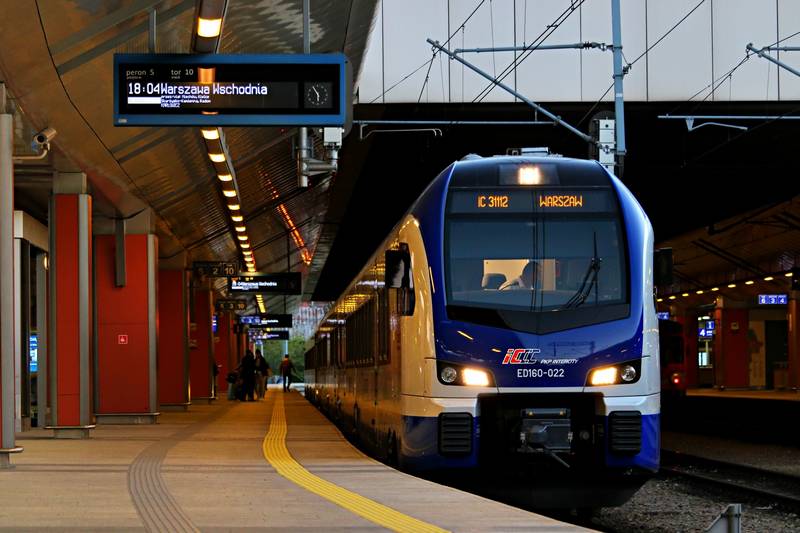 Więcej pociągów PKP Intercity z Małopolski w nowym rozkładzie 2025/2026