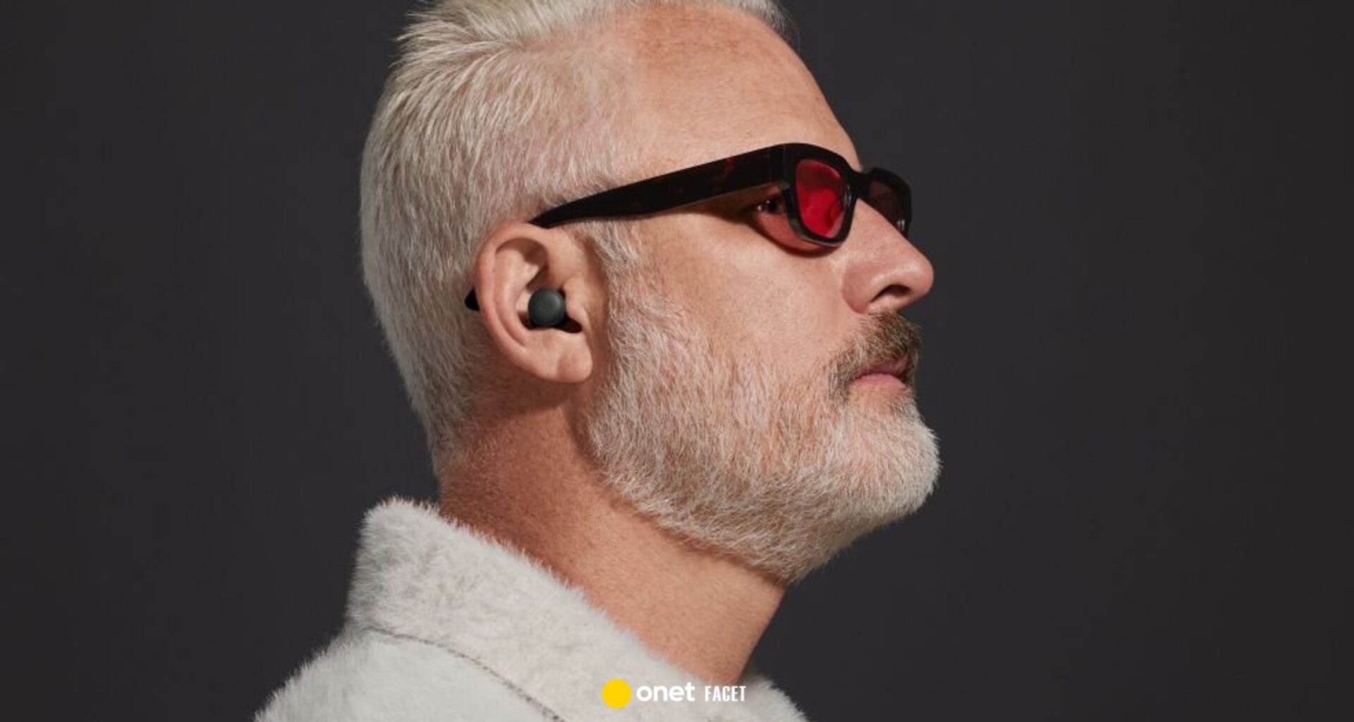 Te słuchawki z AI tłumaczą rozmowy na żywo w ponad 100 językach! Basy brzmią rewelacyjnie, wygodne