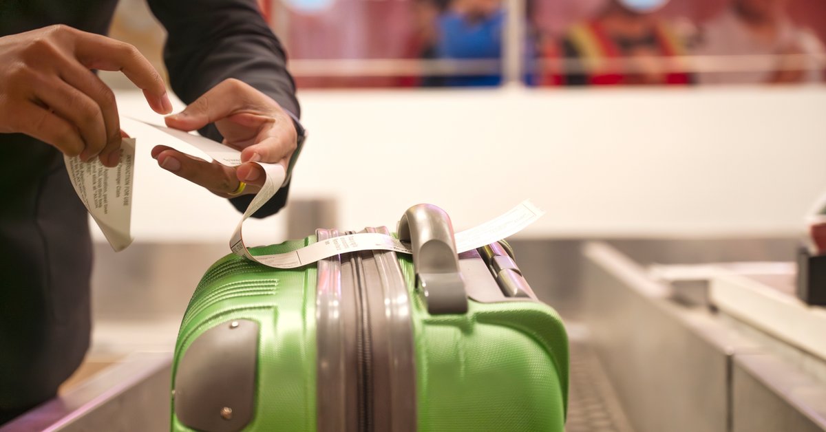 Leciała przed świętami z Warszawy do Londynu. Z jej bagażu zginęła biżuteria