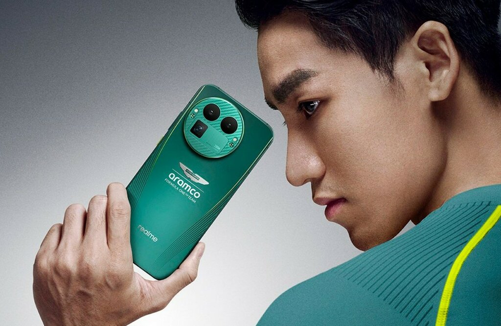 Realme GT 8 Pro Aston Martin F1 Edition/ fot. producenta