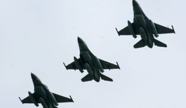 Rosyjskie uderzenia w Ukrainę. Nad Polską ruszyły operacje lotnicze