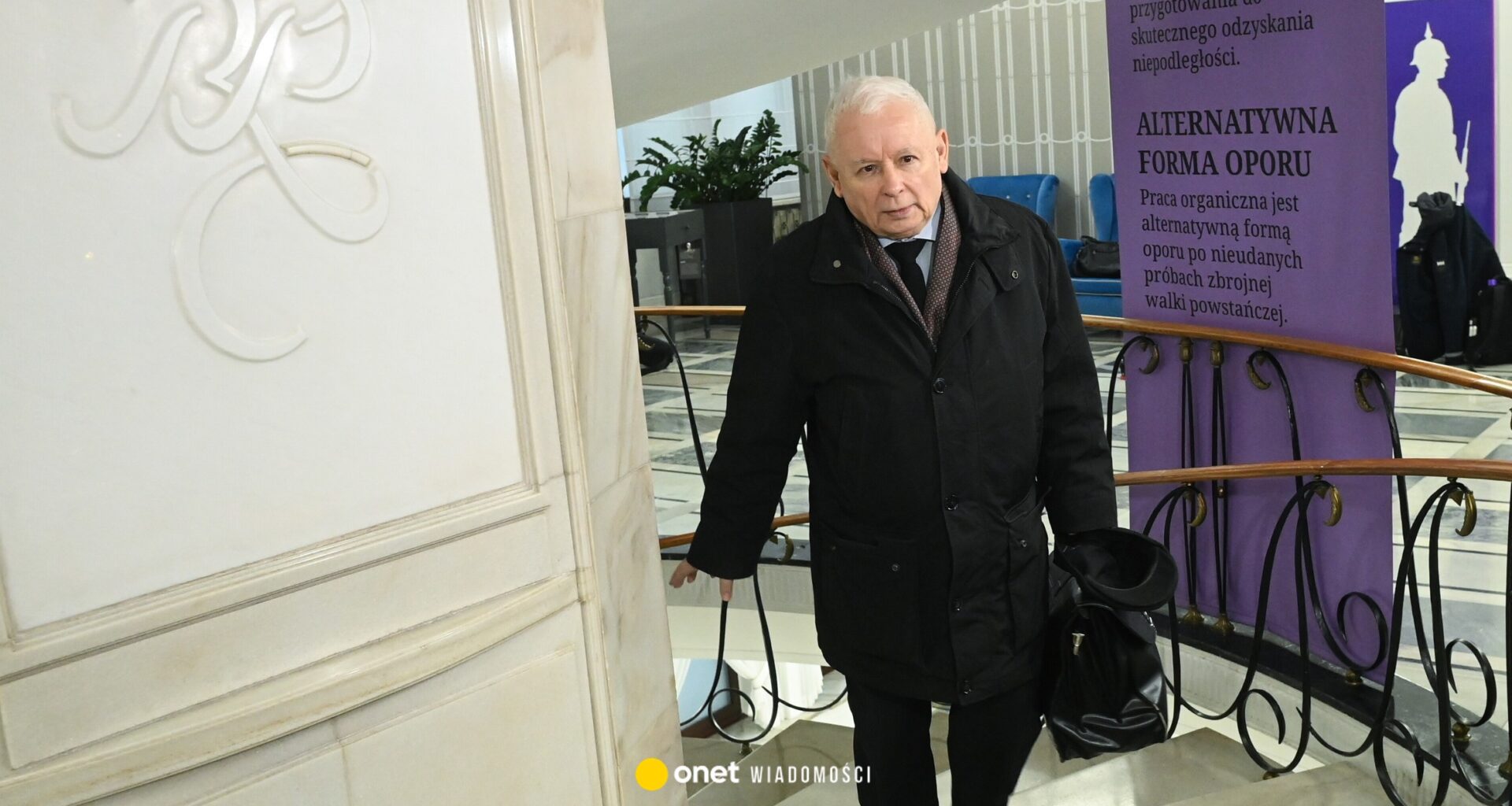 Pilne spotkanie władz PiS. W tle napięcia w partii i sondaże