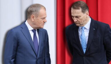 Donald Tusk nie radzi sobie na arenie międzynarodowej? Polacy zabrali głos [SONDAŻ] - Onet