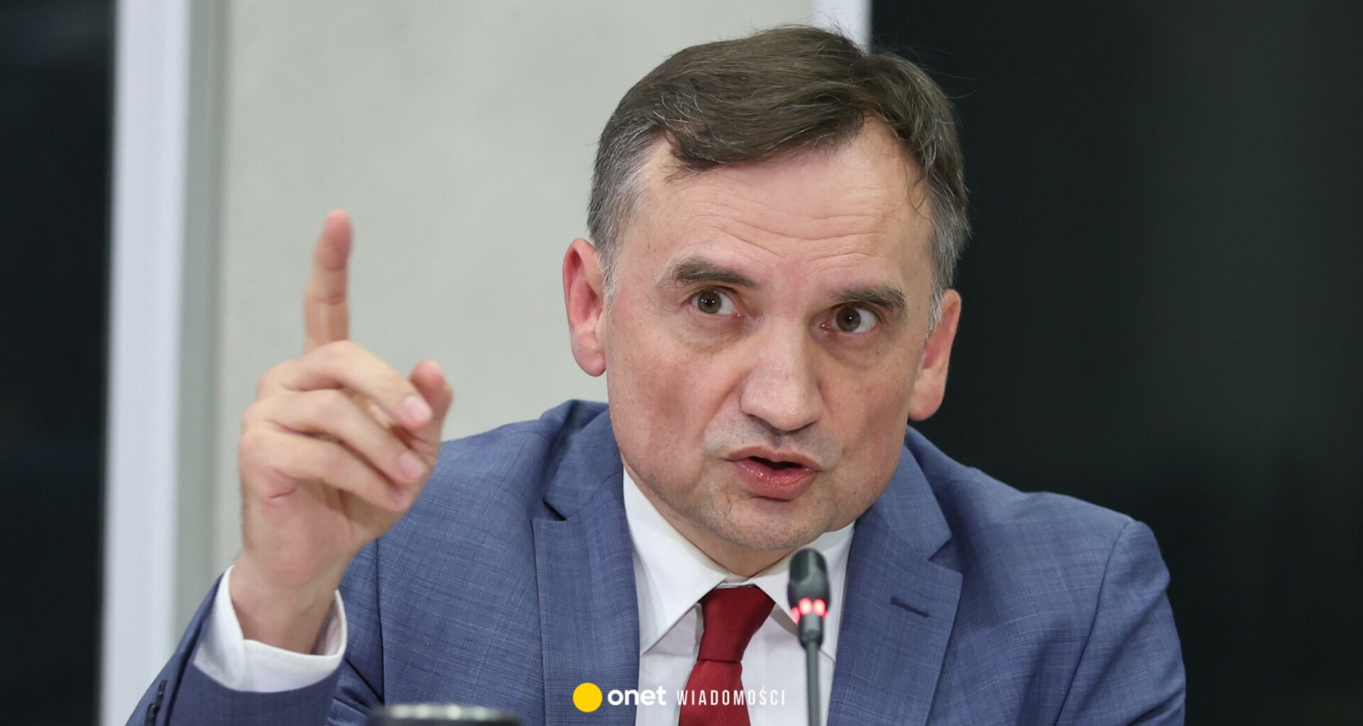 Tajne akta w sprawie Ziobry. To dlatego sąd miał odroczyć posiedzenie dotyczące aresztu - Onet Wiadomości