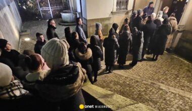 Skandal w Krakowie. Mieli ważne bilety, ale na koncert nie weszli